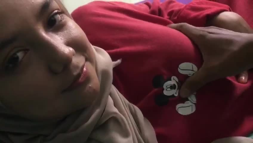 jilbab pasrah di grepe