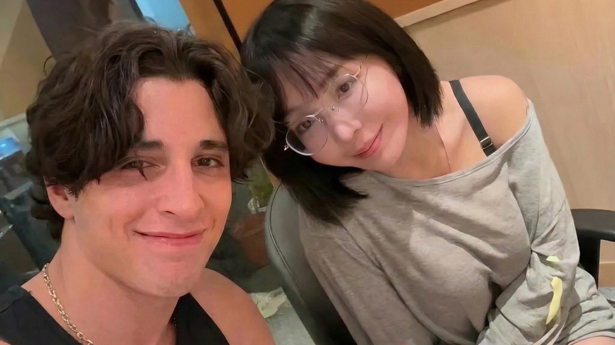 Sakura found a stump in Gattouz0 for more than an hour.