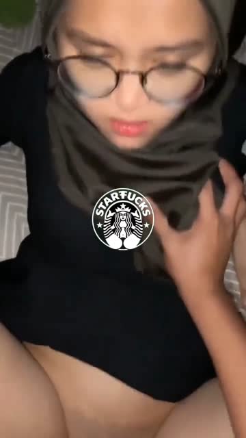 Ukhti Kacamata Cantik Viral Ngewe