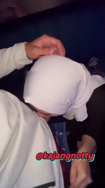 ukhti ngewe si tempat karaoke